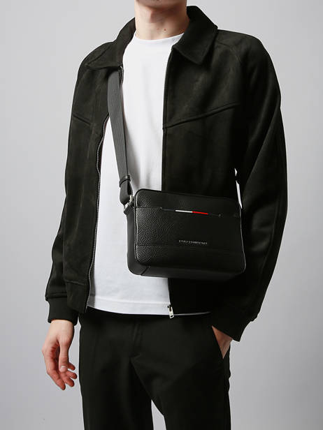 Crossbody Bag Tommy hilfiger Black central AM13489 other view 1