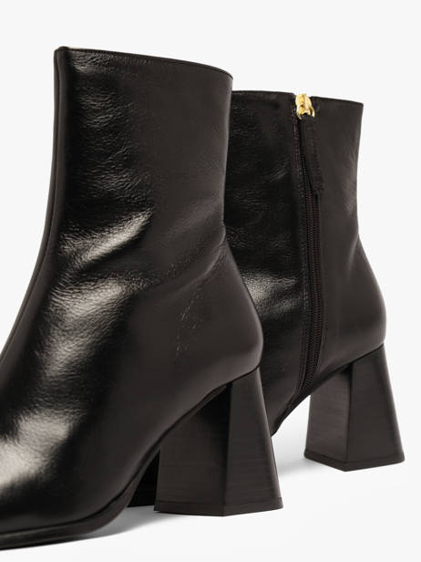 Heeled Boots In Leather Angel alarcon Black accessoires 492A other view 2